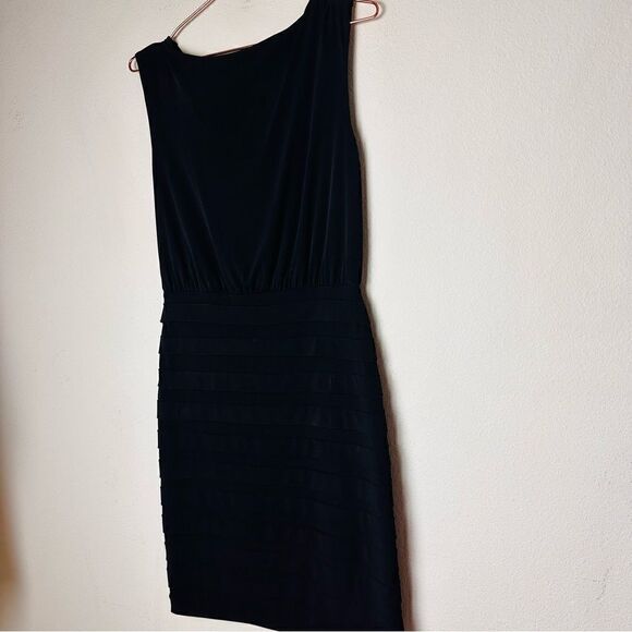 EUC Vintage 90’s Ann Taylor Black Jersey Drapey Dress 2 - Picture 5 of 5